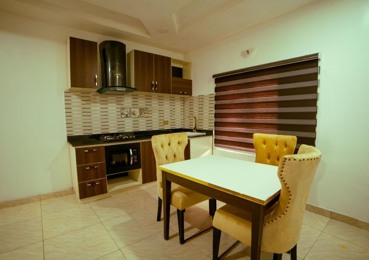 247 Luxury Hotel & Apartment Ajah Lekki Esterno foto