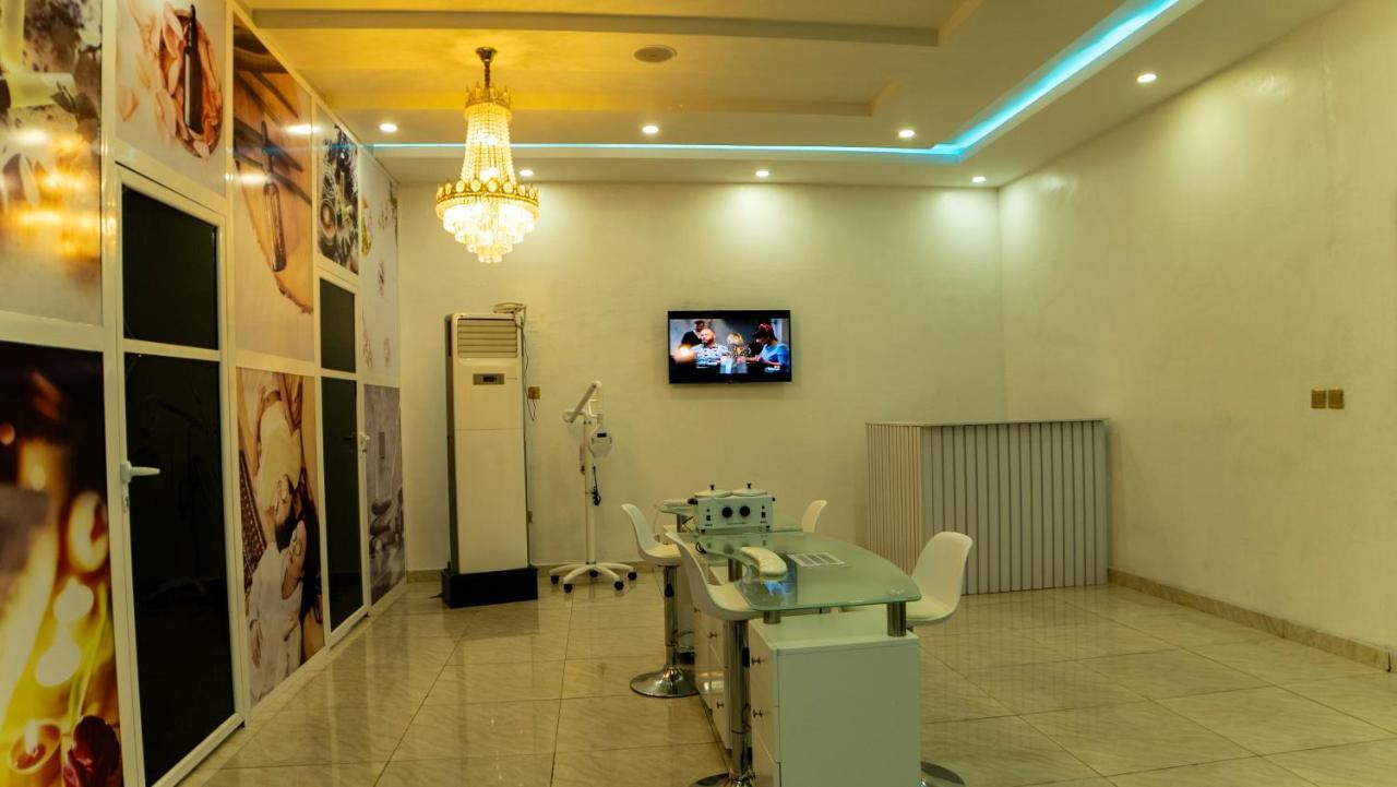247 Luxury Hotel & Apartment Ajah Lekki Esterno foto