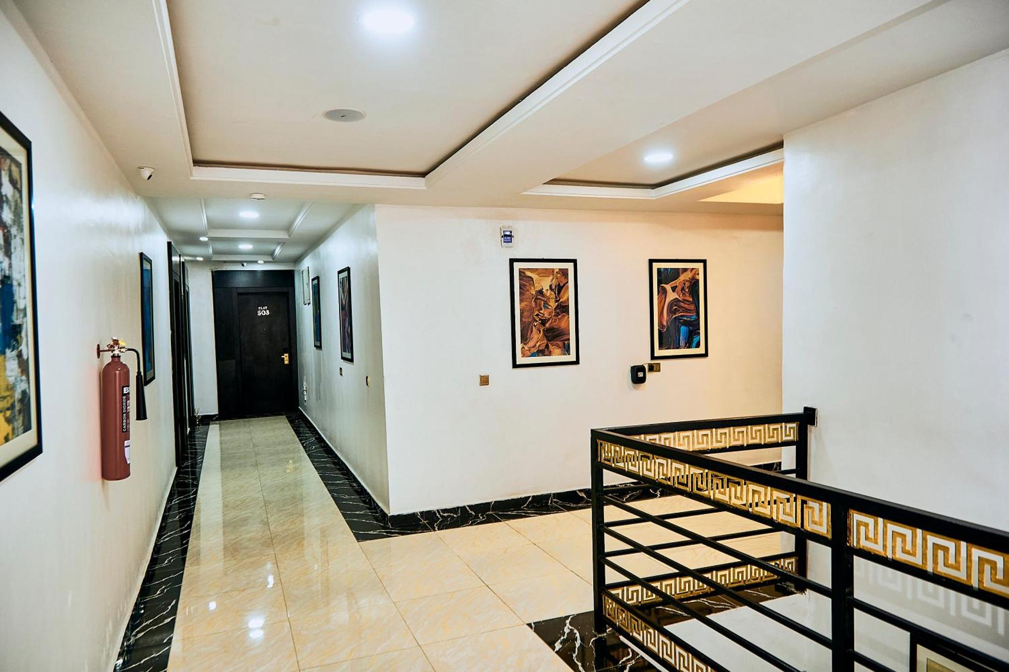 247 Luxury Hotel & Apartment Ajah Lekki Esterno foto