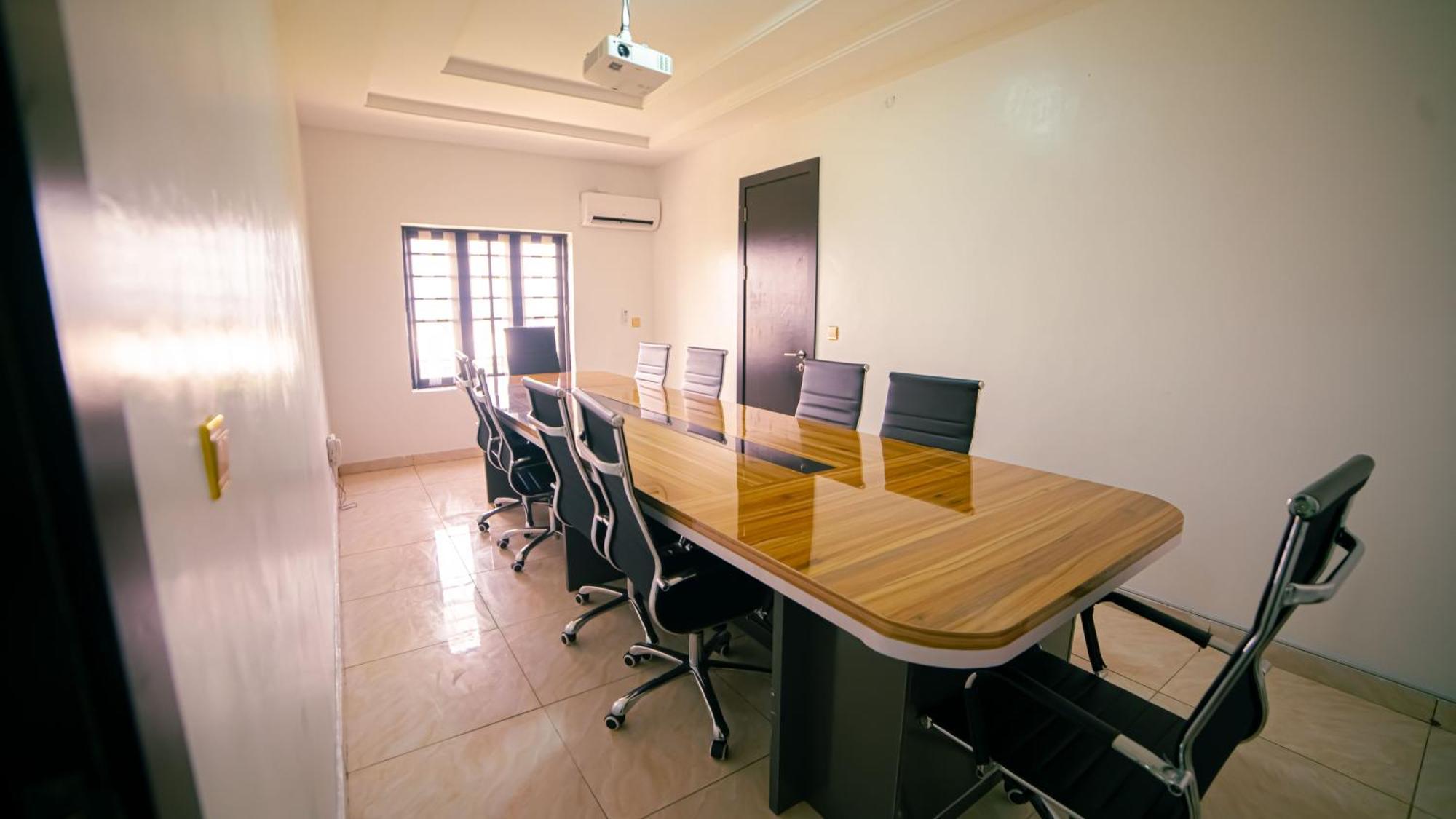 247 Luxury Hotel & Apartment Ajah Lekki Esterno foto
